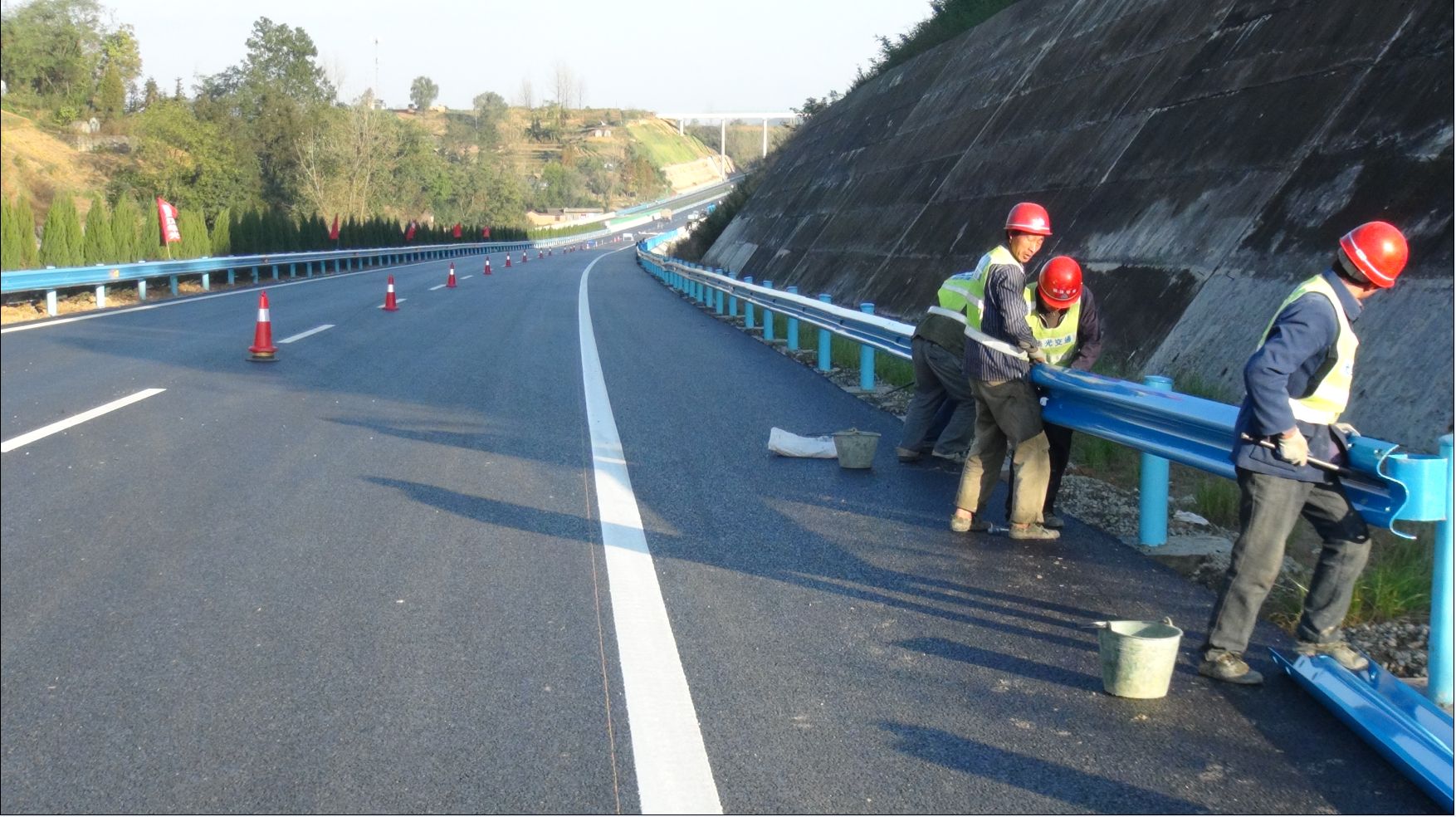 重慶公路護欄廠家